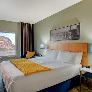 Premium Views! - 'fear And Loathing Style' - Sphere In Hd Aparthotel