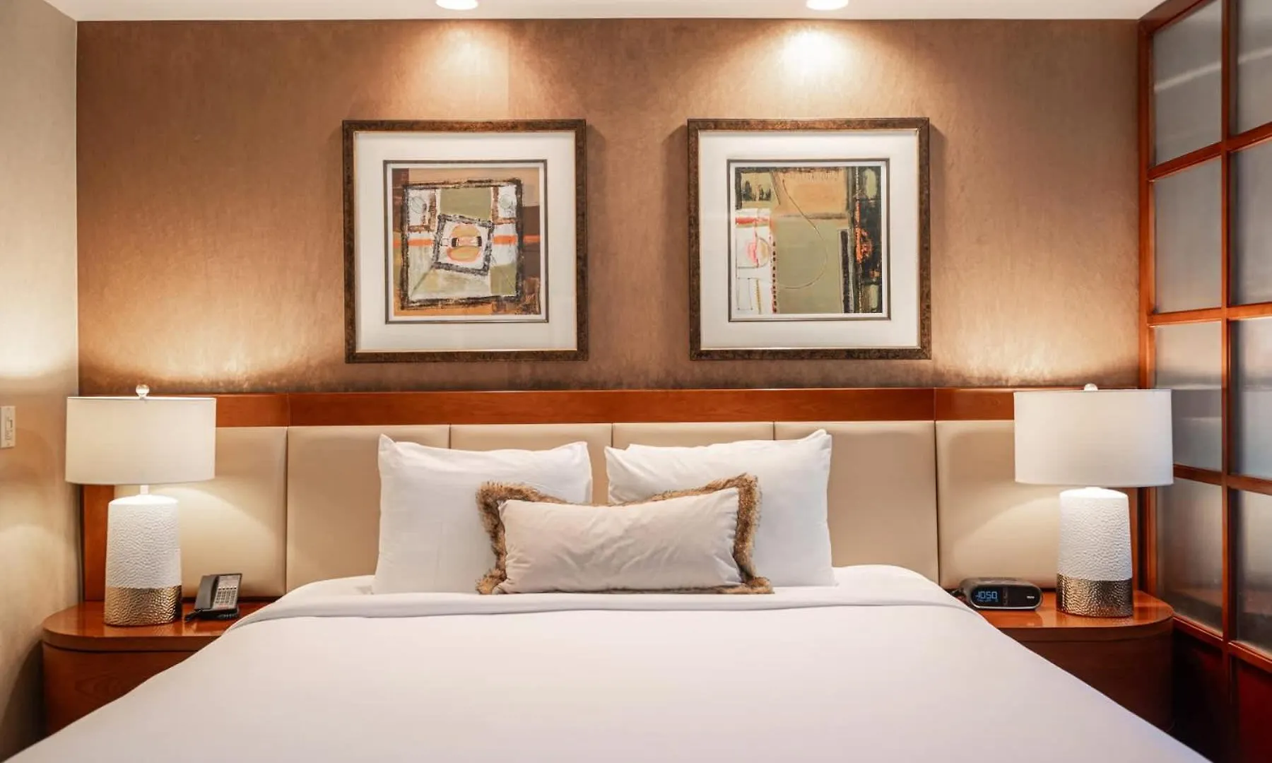 No Resort Fee Strip View Suite + Free Valet+ Pool Las Vegas Holiday home